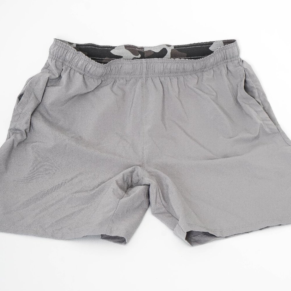 NWOT ID IDEOLOGY Men's Training Shorts - grey – XL